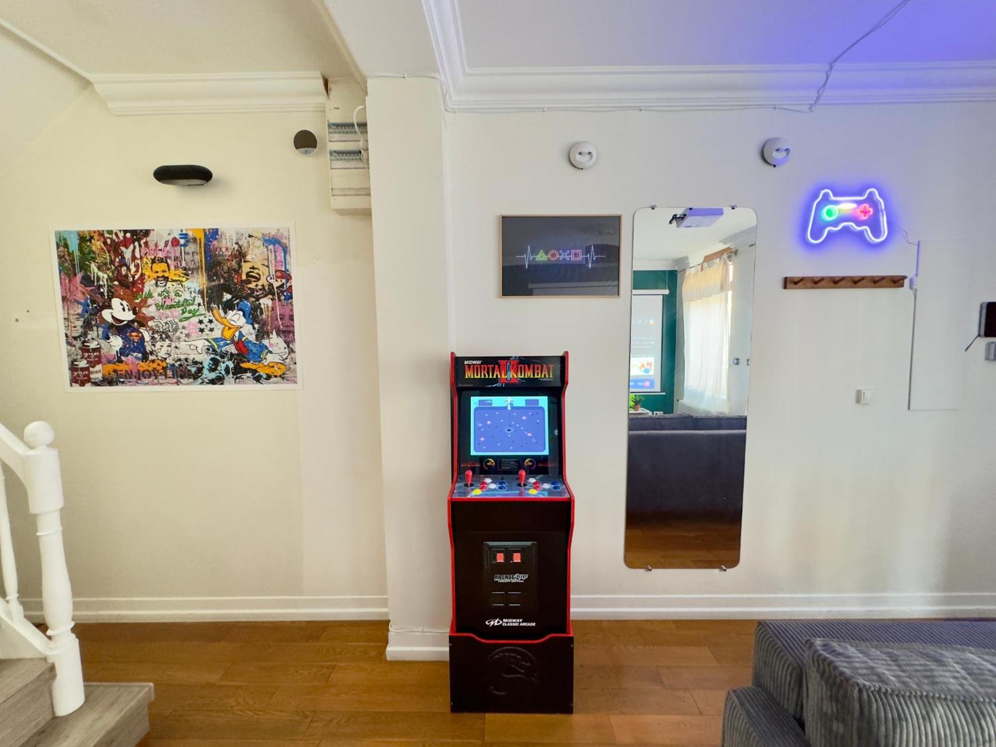 Maison 3Ch - Cinema - Game Room - Parking - Gare Amiens Kültér fotó