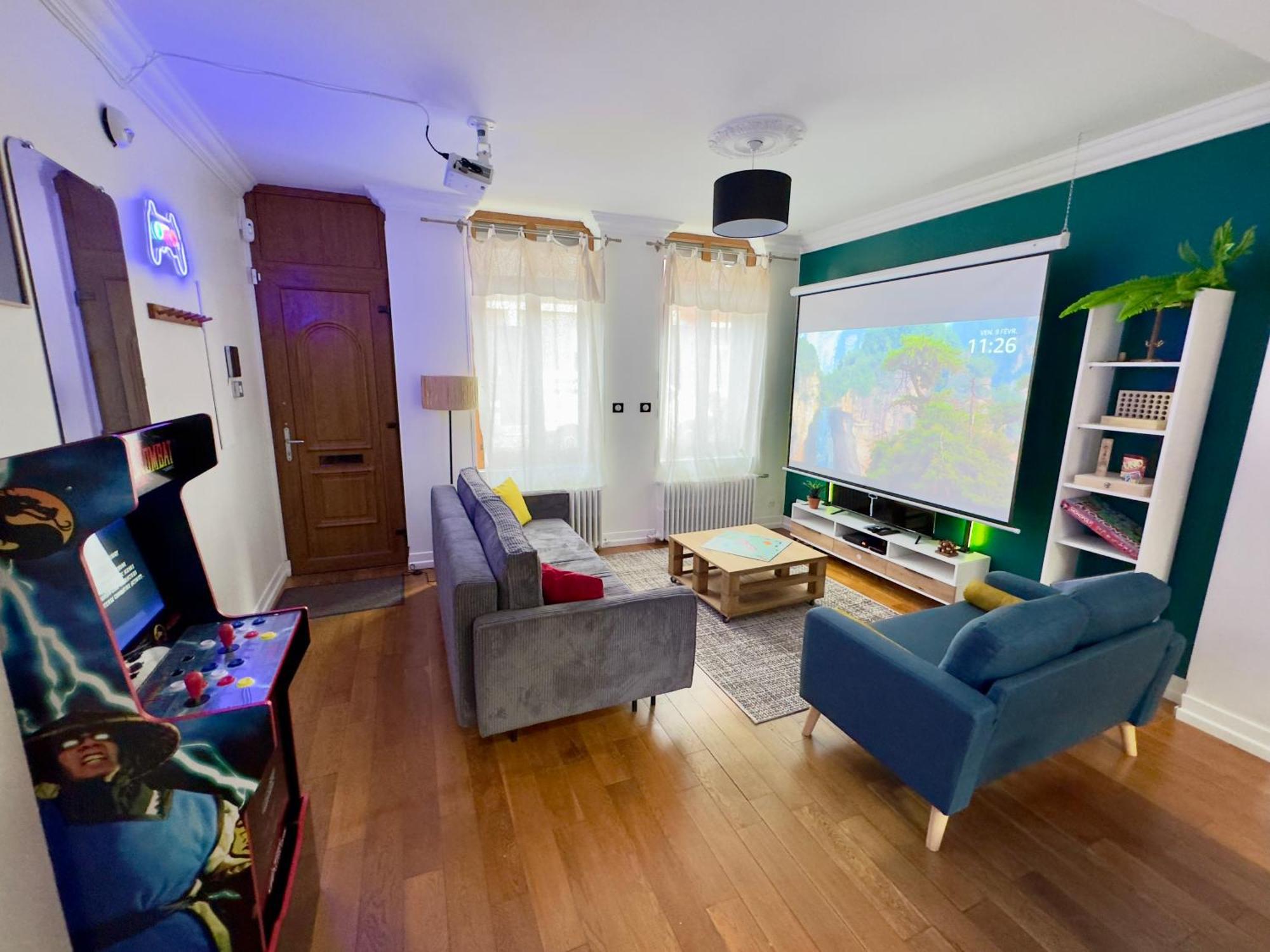 Maison 3Ch - Cinema - Game Room - Parking - Gare Amiens Kültér fotó
